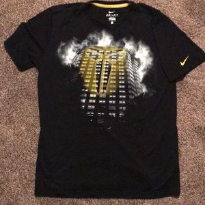 Men’s Nike Kobe Bryant workout shirt